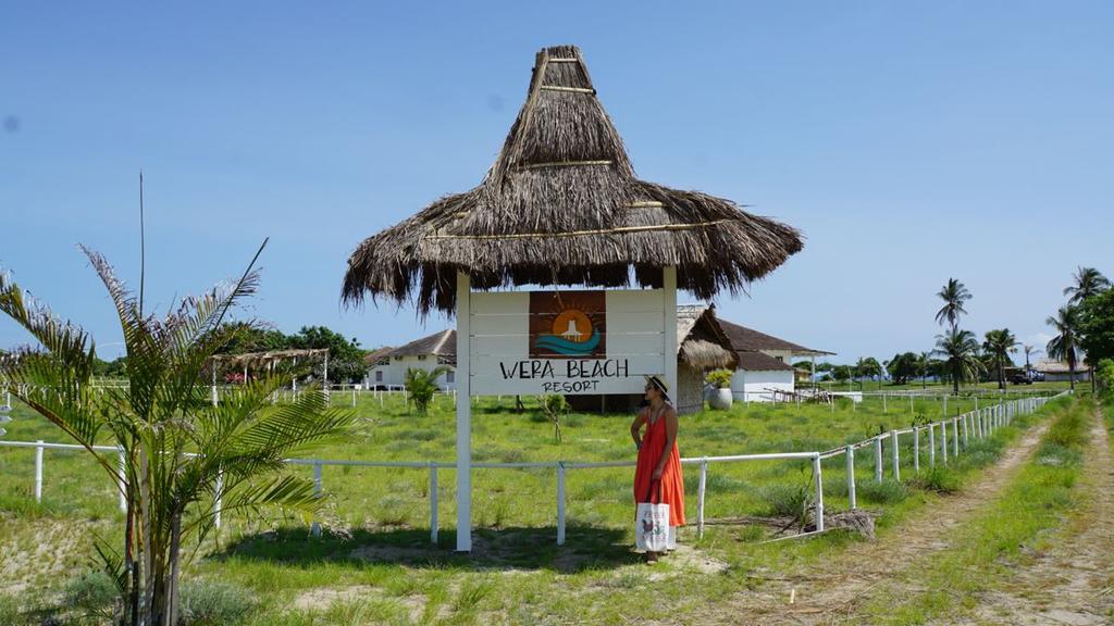 Wera Beach Kadumbul エクステリア 写真